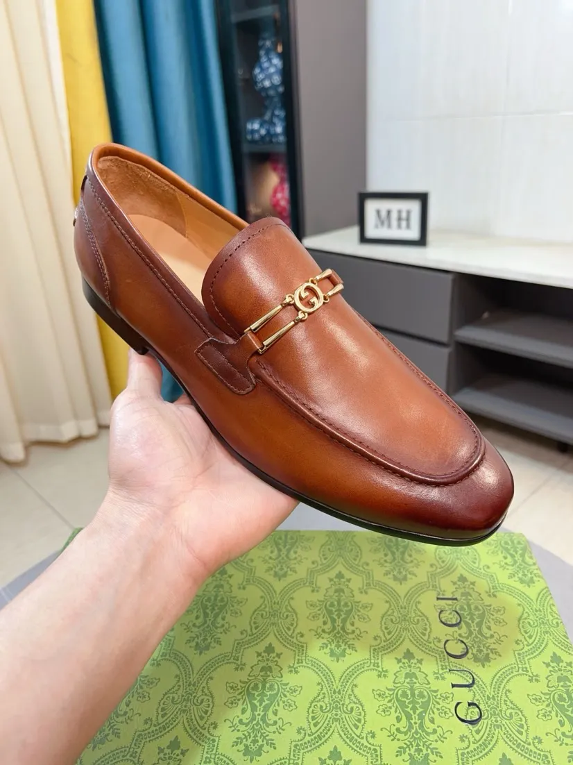 Men's shoes 💰500🌹🌹【GUCCI】The most popular classic Gucci leather shoes. Synchronized with the official website, the upper is made of Italian first-layer cowhide ➕cowhide lining, with unique brand and unique craftsmanship. Highlighting the hot style of the new year. Stop hesitating, stop wandering, get it now. Number: 38--44